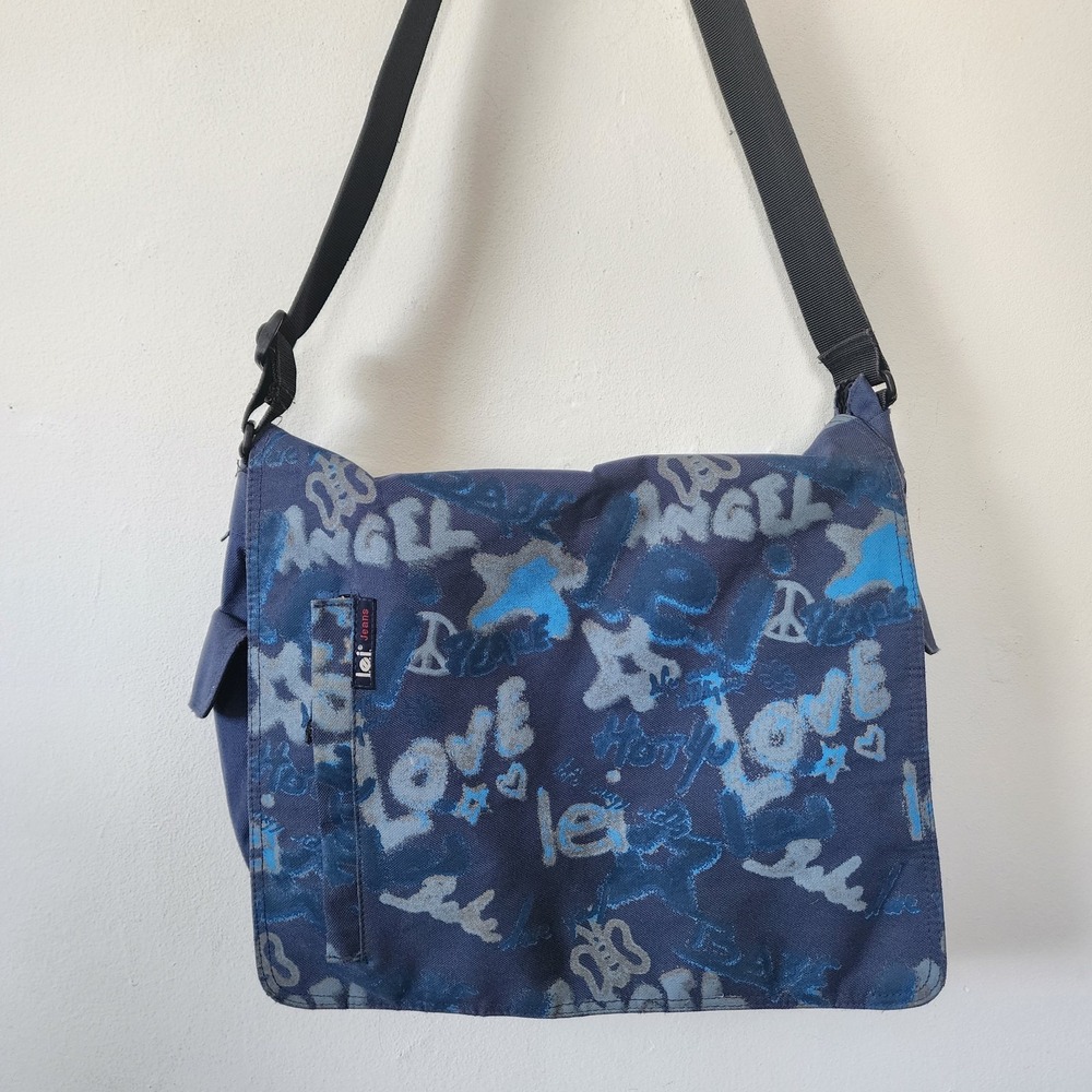 Y2K Vintage LEI Butterfly Messenger Flap Body Blue Bag